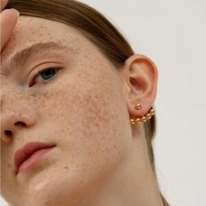 Fan-shaped Drop Earrings